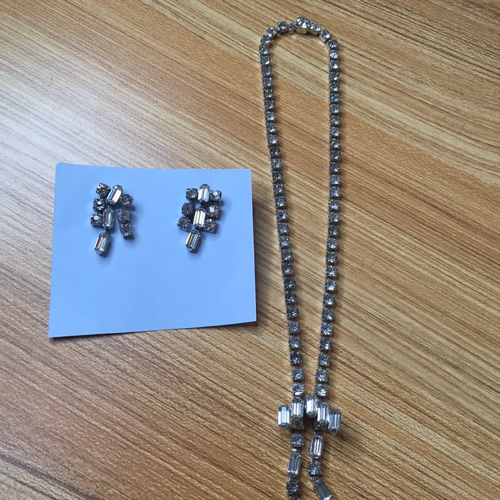 Vintage costume jewelry set